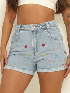 Shorts jeans bordados coloridos em formato de coração feminino 3008 pengmoda Lavagem Média     Geométrico Perna reta  Todos Women Clothing, size features are:Bust: ,Length: ,Sleeve Length: Jeans Bordados, Women Clothing, Length Sleeve, Sleeve Length, Clothes For Women