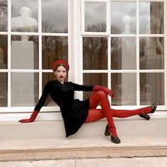 Modern Persephone, Red Tights, Red Stockings, Black Swan, Mode Inspiration, Outfits Casuales, Autumn Winter Fashion