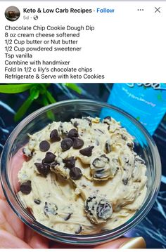 someone is holding up a bowl of ice cream with chocolate chips in it and the recipe below