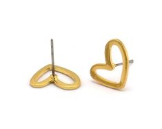 Modern Gold-plated Zircon Heart Stud Earrings - Etsy Heart Stud Earrings, Modern Urban, Heart Studs, Heart Earrings Studs, Gift List, Earrings Etsy, Wedding Earrings, Real Gold, Washington Dc