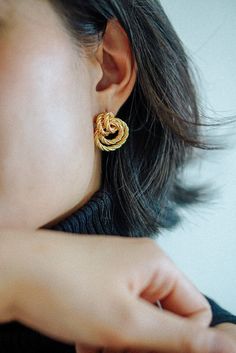 Gold Knot Earrings, Knot Stud Earrings, Simple Everyday Work Earrings Measurement: 2.4 x 2 cm Weight: 5.5g Work Earrings, Gold Knot Earrings, Knot Stud Earrings, Knot Studs, Knot Earrings, Earrings Simple, Jewelry Earrings Studs, Hong Kong, Etsy Earrings