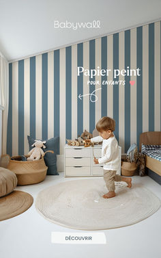 inspiration déco, chambre enfant, papier peint rayure bleu Children's Bedroom Ideas, Kids Rooms Inspo, Nursery Room Inspiration, Toddler Rooms, Baby Room Design, Toddler Bedrooms, Big Boy Room, Kids Interior, Kids Room Design