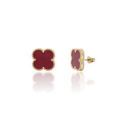 Get ready to shine with these stunning large clover leaf stud earrings! They feature impressive and eye-catching colors in red, white, and black that really elevate this style. More Details:- Carefully Handmade- 100% Hypoallergenic- Stainless Steel- Waterproof & Anti-Tarnish- Metal Color: 14k Gold- Color: Red, White, Black, Green - Clover Size: 13 mm Earrings Van Cleef, Artistic Earrings, Trendy Stud Earrings, White Clover, Red Clover, Green Clover, Safety Pin Earrings, Clover Earrings, Clover Green