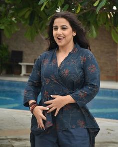 Amritha Aiyer, Outside Pictures, Nithya Menen, Hindi Actress, Vidya Balan, Relocation Services, Photos Hd, Latest Images