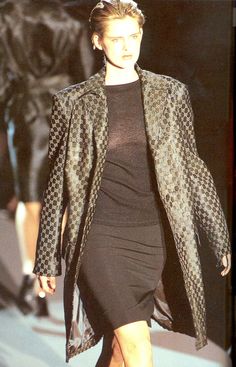 Gucci Fall/Winter 1997 Pop Culture Fashion, Legally Blonde, Couture Fashion, Tom Ford, All Fashion, Pop Culture, Women's Blazer, Victorian Dress, Fall Winter