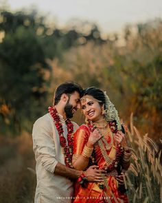 Wedding Couple Poses Tamil Nadu, Wedding Images Hindu, Traditional Couple, Downtown Photography