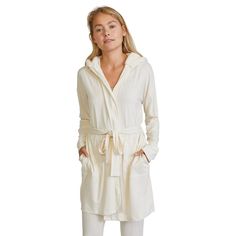 Classic, iconic, and modern. Our Hooded Jersey Robe & Pants Set will keep you warm and comfortable, while showcasing your feminine beauty. This loungewear set will be your go-to favorite time and time again, even after hundreds of washes and wears.