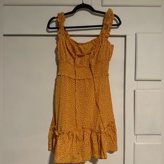 Nwot Yellow Dress Yellow Dress, Gold Yellow, Colorful Dresses, Womens Dresses, Yellow, Women Shopping, Dresses, Gold, Color