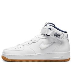 The Nike Air Force 1 Mid Jewel QS ‘NYC - Yankees’ is a tribute to the team that plays in the Bronx and upper Manhattan. This white leather sneaker has navy Swoosh branding with a jeweled edge, and also features green circular pods on the outsole for traction. You can adjust the ankle strap for a perfect fit, and there’s even a woven tongue tag with NYC graphics. (AF1/SNKR/Skate/Unisex/Mid Top/Non-Slip/Wear-resistant) Sporty Nike Air Force 1 Mid-top Leather, White Basketball Shoes With Embossed Logo And Round Toe, White Basketball Shoes With Embossed Logo, White High-top Sneakers With Embossed Logo, White High-top Basketball Shoes With Embossed Logo, White Mid-top Sneakers With Embossed Logo, Nike High-top Sneakers With Embossed Logo, White Leather Basketball Shoes With Embossed Logo, Nike Sports Sneakers With Embossed Logo