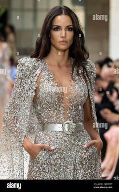 Download this stock image: Paris, Frankreich. 07th July, 2021. ZUHAIR MURAD Haute Couture Fall Winter 2021-22 runway - Paris, France. 07/07/2021 Credit: dpa/Alamy Live News - 2G6W45F from Alamy's library of millions of high resolution stock photos, illustrations and vectors. Zuhair Murad Haute Couture, Mother Wedding, Bride Sister, Exclusive Dress, Live News, Women Wedding Guest Dresses, Celebrity Dresses