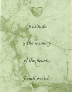 a card with an image of a heart and the words, grateful is the memory of the heart french prove