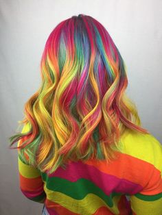 UNIQUE UNICORN HAIR COLOR IDEAS FOR GIRLS - Color de pelo de unicornio Red Hair Vampire, Buzzcut Hair, Rainbow Hairstyles, Galaxy Hair Color, Fire Red Hair, Hair Dye Techniques, Fantasy Hair Color