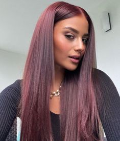 Sally Hair Color Chart, Burgundy And Light Pink Hair, Hair Color Ideas For Winter 2023, Red Vine Hair Color, Cool Red Hair Tones, Deep Cherry Red Hair Ombre, Red Hair Color Short Haircuts, Muted Purple Outfit, Black Cherry Cola Hair Color