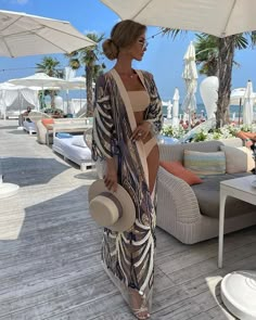 Beachy Outfits, Ibiza Outfits, Chique Outfits, Vacay Outfits, Beachwear Fashion, Mode Inspo, Looks Chic, Vacation Outfits, Holiday Outfits