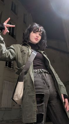 Tomboy Goth, Transfemme Fashion, Non Binary Outfit Ideas, Non Binary Outfits, Enby Outfits, Conan Grey, Outfit Ideas For Fall, Fall Nail Ideas, Fall Inspiration