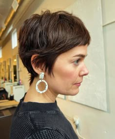 60 Gorgeous Long Pixie Hairstyle Ideas for 2024 Long Pixie Haircut, Long Pixie Cut, Pixie Haircut Ideas, Hair Today Gone Tomorrow, Long Pixie Hairstyles, Short Dark Hair, Shaggy Short Hair, Long To Short Hair