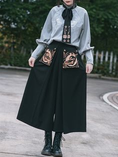 ❤︎mode wide leg loose pants❤︎
Please note that it may take some time for us to ship the product. Style Types, Black Princess, Spring Summer Autumn Winter, Long Vests, Linen Style, Loose Pants, Lolita Dress, Character Outfits, Wide Sleeves