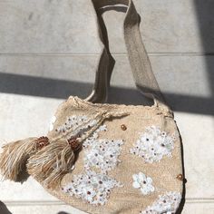 Brand New- With Duster Bag 100% Hand Made In Colombia This Is A Beige Color With White Lace And Rose Gold Beading Summer Beaded Beige Bags, White Pouch Hobo Bag For Shopping, White Bohemian Handheld Shoulder Bag, White Spring Hobo Bag With Removable Pouch, Spring White Hobo Bag With Removable Pouch, White Crossbody Shoulder Bag For Vacation, Cream Beaded Bag For Summer, Vacation Beaded Beige Shoulder Bag, Beaded Cream Bag For The Beach