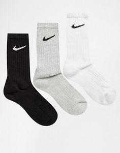 Socks Nike, Gym Bag Essentials, Outfit Gym, Diy Sneakers, Ribbed Socks, Socks Cotton, Eid Outfit, Cute Nike Outfits, Sock Outfits