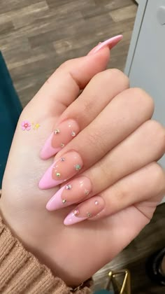 Pink, Rhinestone , almond shaped, asthetic Cute Pink Acrylic Nails Almond, Pink Nails W Rhinestones, Pink Almond Acrylic Nails Designs, Cute Pink Almond Nails, Pink Nails Rhinestones, Bling Almond Nails, Pink Birthday Nail Designs, Almond Nails Designs Pink, Almond Nails With Rhinestones