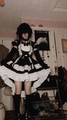 Maid Femboy Outfits, Cute Femboy Outfits Boy, Maid Dress Boy, Maid Dress Aesthetic, Emo Femboy Outfits, Hot Maid Outfit, Femboy Hairstyle, Maid Dress Anime, Cute Maid Outfit