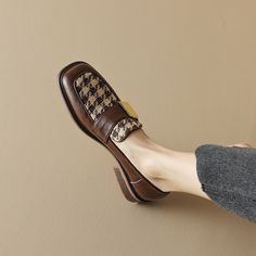 These loafers are designed in a timeless, minimal silhouette, so you'll be sure to wear them often. Made from soft leather, soft bottom that ensure all-day comfort. Wear yours with tailoring and denim alike. Color: Black/BrownMaterial: CowhideLining: Genuine LeatherInsole: CowhideSole: RubberHeels: 4 cm/1.58"Weight:Fit: Medium to Wide, Runs Normal.Origin: Made in China Production Time: About 5-7 days (Any exceptional case will email you, Please pay attention to your email left) Shipping Time: Fr Brown Pointed Toe Slip-ons For Office, Fall Office Slip-ons With Round Toe, Business Casual Flat Slip-ons For Fall, Elegant Brown Slip-ons With Flat Heel, Classic Brown Slip-ons For Fall, Business Slip-ons With Rubber Sole For Fall, Elegant Brown Slip-ons For Work, Brown Platform Loafers With Textured Sole For Work, Brown Slip-on Oxfords With Pointed Toe