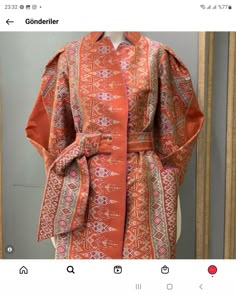 My Melodi, Batik Outer, Batik Blazer, Model Dress Batik, Kondangan Outfit, Batik Dress Modern, Casual Office Attire, Thai Silk Dresses, Kebaya Modern Dress