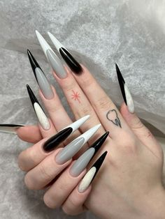 Beige Nails Design, Small Nails, Sharp Nails, Hello Nails, Nails Salon