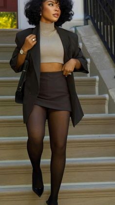 Brown And White Outfit Black Women, Office Siren Outfits Black Women, Fall Vacation Outfits Black Women, Pantyhose Outfit Black Woman, Beret Hat Outfit Black Women, 1940s Fashion Black Women, Elegant Black Women Outfits, Classy Outfits With Boots, Skirt And Blazer Outfit Business