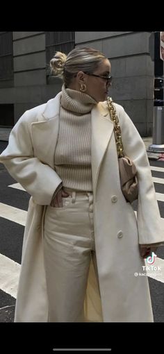 Adrette Outfits, Mode Mantel, Mode Editorials, Cold Outfits, Paris Outfits, Looks Street Style, Looks Black, Mode Inspo, 가을 패션