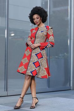 Casual Long Sleeve Outerwear With Abstract Print, Printed Long Sleeve Outerwear For Day Out, African Wear For Ladies, African Print Jacket, African Attire Dresses, Classy Casual Outfits, Classy Casual, Dress Tunic, African Wear