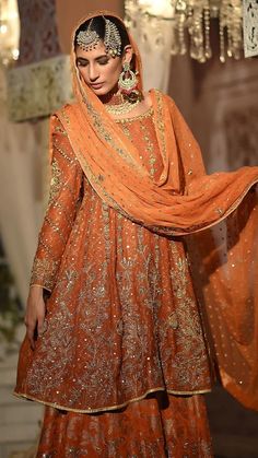 Burnt Orange Lehenga, Mayun Dress, Mayon Dress, Coldplay Wallpaper, Mehendi Bridal, Asian Wedding Dress Pakistani, Orange Lehenga, Pakistani Women Dresses, Pakistani Formal Dresses