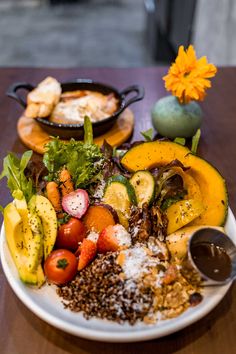 Vegan Buddha bowl for breakfast in Chiang Mai at Ember Coffee & Eatery Chiang Mai Coffee Shops, Thailand Aesthetic, Chiang Mai Travel, Thailand Itinerary, Breakfast Places, Coffee Cart, Thailand Travel Tips, Vegan Cafe, Thailand Food