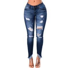 Ripped Jeans Casual, Ripped Jeans Style, Womens Ripped Jeans, Retro Streetwear, Destroyed Denim, Lined Jeans, Green Jeans