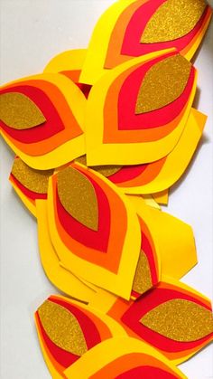 DIY Paper Craft for Home Decoration Idea Diy Diwali Lanterns, Diwali Craft For Children, Diy Crafts For School, Lantern Paper, Diwali Decoration Ideas, Peacock Crafts