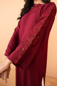 Simple Dress Casual, Lace Dress Design, Latest Dress Design, Pakistani Fancy Dresses, Pakistani Dresses Casual, Salwar Kamiz, Dress Design Patterns, Sleeves Designs For Dresses, Simple Pakistani Dresses