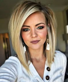 Tuns Bob Lung, Cute Medium Length Hairstyles, Κούρεμα Bob, Short Layered Haircuts, Short Straight Hair, Short Haircut, Shoulder Length Hair, Great Hair, Hair Cut