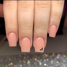 Pink Nails Gel, Nails Pink Acrylic, Round Square Nails, Acrylic Nails Pink, Champagne Nails, Blush Pink Nails, Natural Acrylic, Glitter Tip Nails