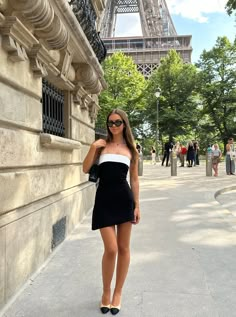 Classy Fits, Paris Inspired, Europe Outfits, Chique Outfits, Moda Paris, Dare To Be Different, Paris Dresses, Paris Outfits, Classy Style