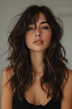 Get inspired for a vibrant 2024 with these 20 short wavy bob hairstyles, perfect for adding life and excitement to your style repertoire. Shag Hair, Long Shag Haircut, Wavy Bob Haircuts, Long Shag, Wavy Bob Hairstyles, Wavy Haircuts, Styles Ideas, Haircuts For Wavy Hair, Trending Haircuts