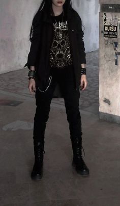 Outfit Ideas Metalhead, Winter Metalhead Outfits, Metalhead Fashion Outfits, Casual Metalhead Outfit, Metalhead Outfit Ideas, Rock Metal Outfits, Metalhead Outfits Women, Metal Style Outfits, Metalhead Aesthetic Outfit