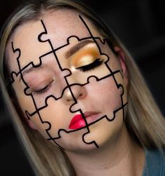 Puzzle Makeup, Scary Halloween Makeup Looks, Makeup Crazy, Halloween Eye Makeup, Face Art Makeup, Halloween Makeup Scary, Theatrical Makeup, Halloween Makeup Inspiration