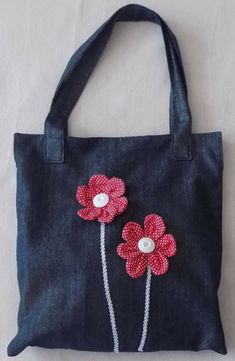 Jean Purses, Diy Bags Patterns, Denim Handbags, Tote Bags Sewing, Denim Tote Bags, Embellished Denim, Denim Tote, Patchwork Bags, Jeans Bag