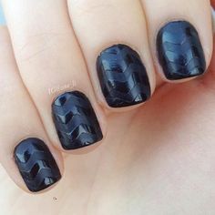 Black Matte Nail Design for Short Nails Elegant Nail Art, Classy Nail Cute Nail Art Ideas, Turquoise Nail Designs, Ideas For Short Nails, Nail Designs For Short Nails, Dot Nail Designs, Silver Nail Designs, Designs For Short Nails, Nails 2016, Classy Nail Art