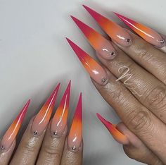 Orange Stiletto Nails, Stilleto Nails Designs, Nails Orange, Acrylic Nail Polish, Purple Acrylic Nails, Sassy Nails, Tie Dye Nails, Diy Acrylic Nails, Edgy Nails