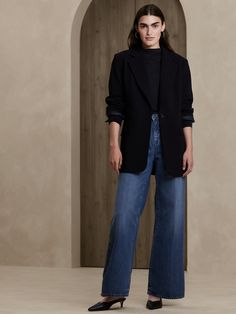 Luxe High-Rise Wide-Leg Jean | Banana Republic Factory Classic Washed Jeans For Workwear, Classic Washed Jeans For Work, Classic Washed Blue Jeans For Work, Recycled Denim Jeans For Fall Workwear, Outfits With Wide Leg Jeans, High Rise Jeans Outfit, Jeans Blazer Outfit, Jeans Outfit For Work, Black Blazer Outfit