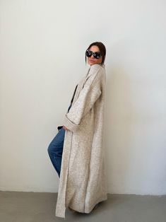 Heavy Knit Duster, Beige Cable Knit Coat, Huge Sleeves, Long Duster Cardigan, Cable Knit Jacket,long White Bohemian Sweater,classic Knit - Etsy Long Cardigan Outfit, Knit Duster, Long Duster Cardigan, Bohemian Sweater, Knit Coat, White Bohemian, Long Duster, Duster Cardigan, Cardigan Outfits