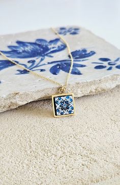 GOLD Porto Tile Pendant Portuguese Blue White Tile Necklace Azulejo Gold Pendant Steel Square Necklace Tile Portugal Gift Handmade Souvenir - Etsy France Blue White Tile, Tile Necklace, Fantasy Earrings, Portuguese Tile, Engagement Earrings, Square Necklace, Ceramic Pieces, Vintage Jewelry Necklace, Snake Jewelry