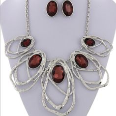 Burgundy And Silver Glass Hammered Necklace Set. Necklace: Approx. 16 1/4” L Earrings: Approx. 3/4” X 1 7/8” L Fishhook Closure Burgundy Necklace, Hammered Necklace, Silver Glass, Set Necklace, Hammered Silver, Fish Hook, Color Purple, Necklace Set, Womens Jewelry Necklace