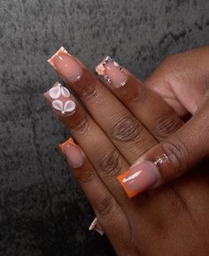 Shorties Nails Orange, Nail Art Designs Orange Color, Fall French Tips Short, Thanksgiving Nail Ideas Simple Short, Short Fall Sets Nails, Cute Short Nail Sets Fall, Autumn Nails Short Square, Almond Thanksgiving Nails, Shorties Nails Fall Colors